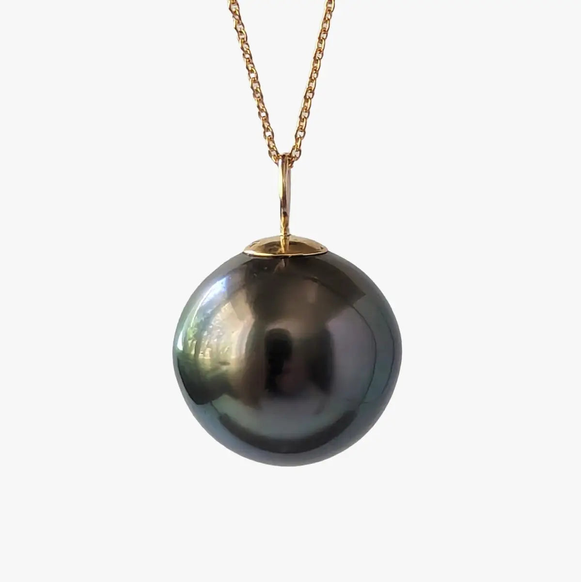 13-14mm Green Round Tahitian Pearl Pendant - Marina Korneev FP