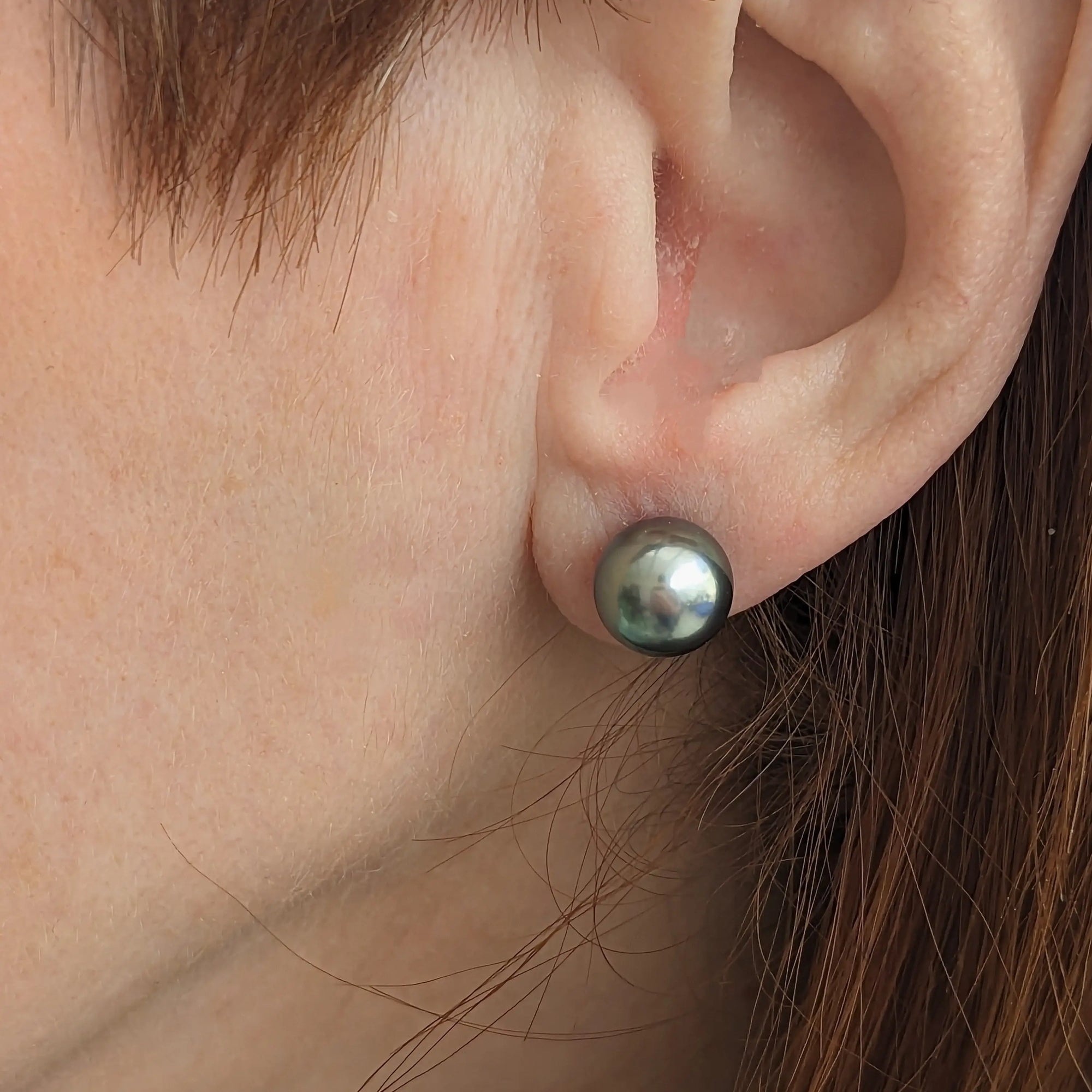 10-11mm Tahitian Pearl Stud Earrings - Marina Korneev Fine Pearls