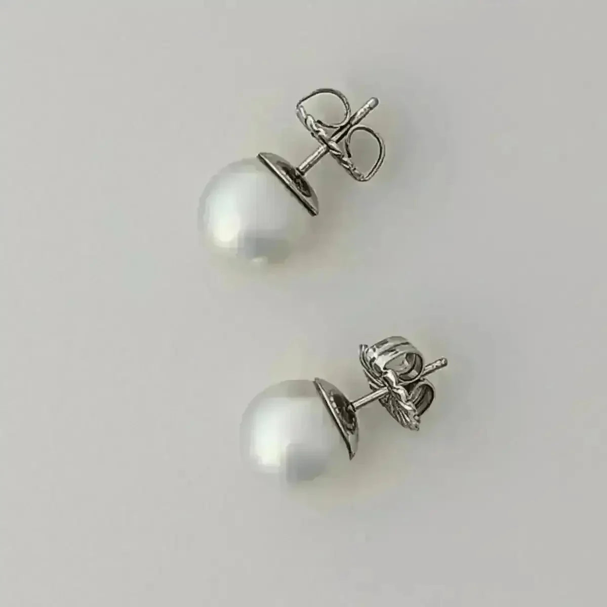 10 - 11mm White South Sea Pearl Stud Earrings White Gold - Marina Korneev