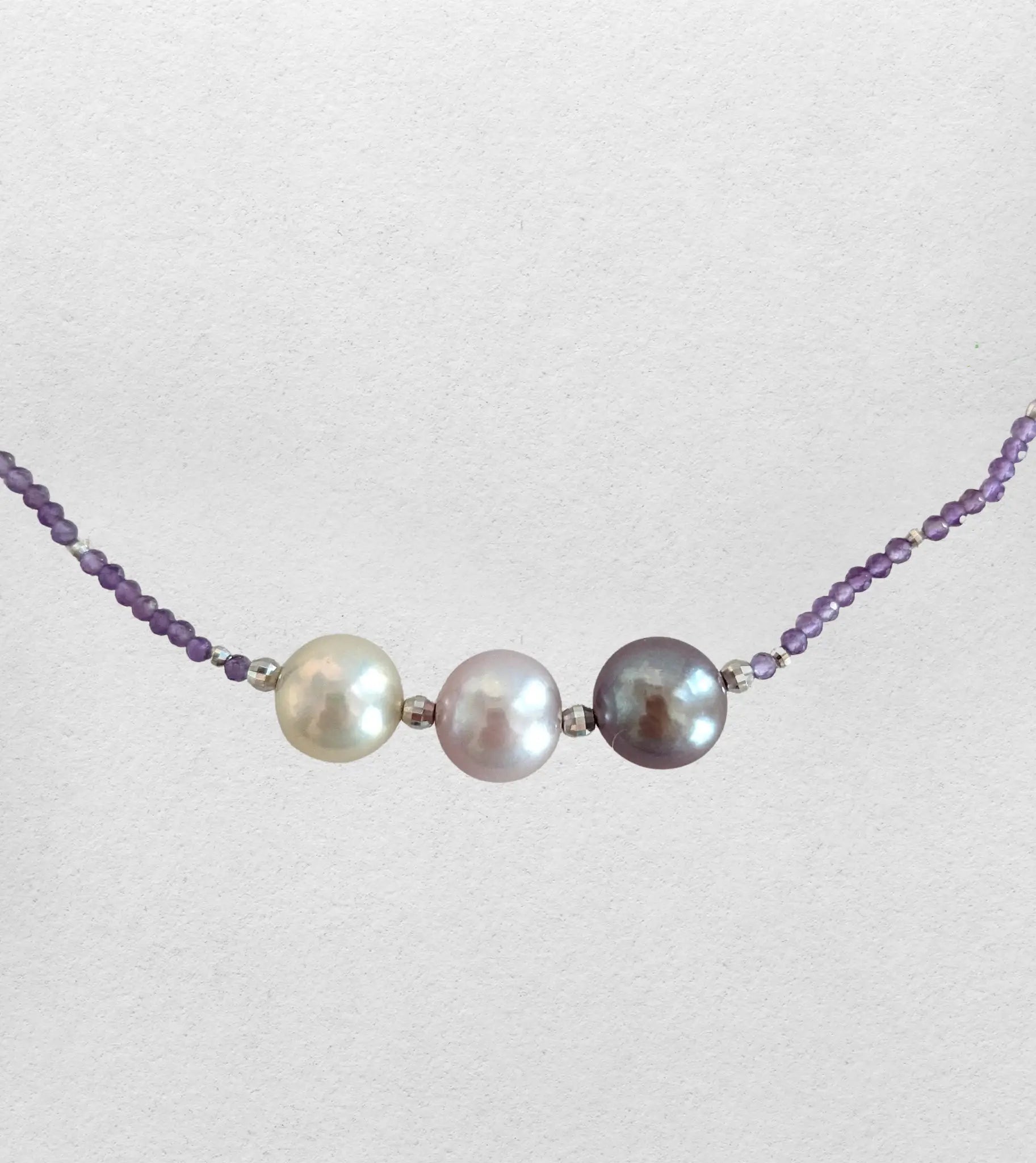 10.5-11.0mm Edison Freshwater Pearls with Amethyst Beads Necklace - Marina Pearls