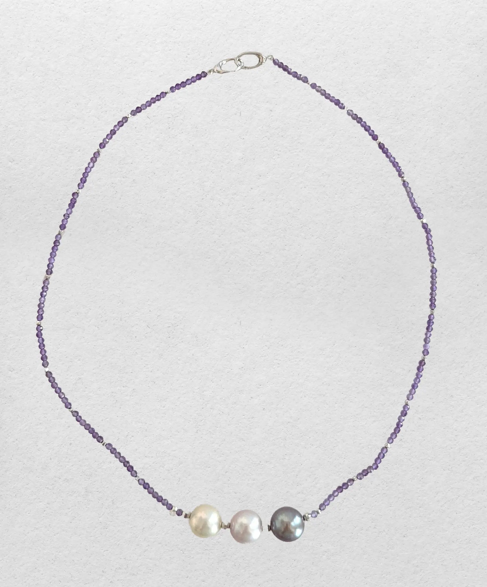 10.5-11.0mm Edison Freshwater Pearls with Amethyst Beads Necklace - Marina Pearls