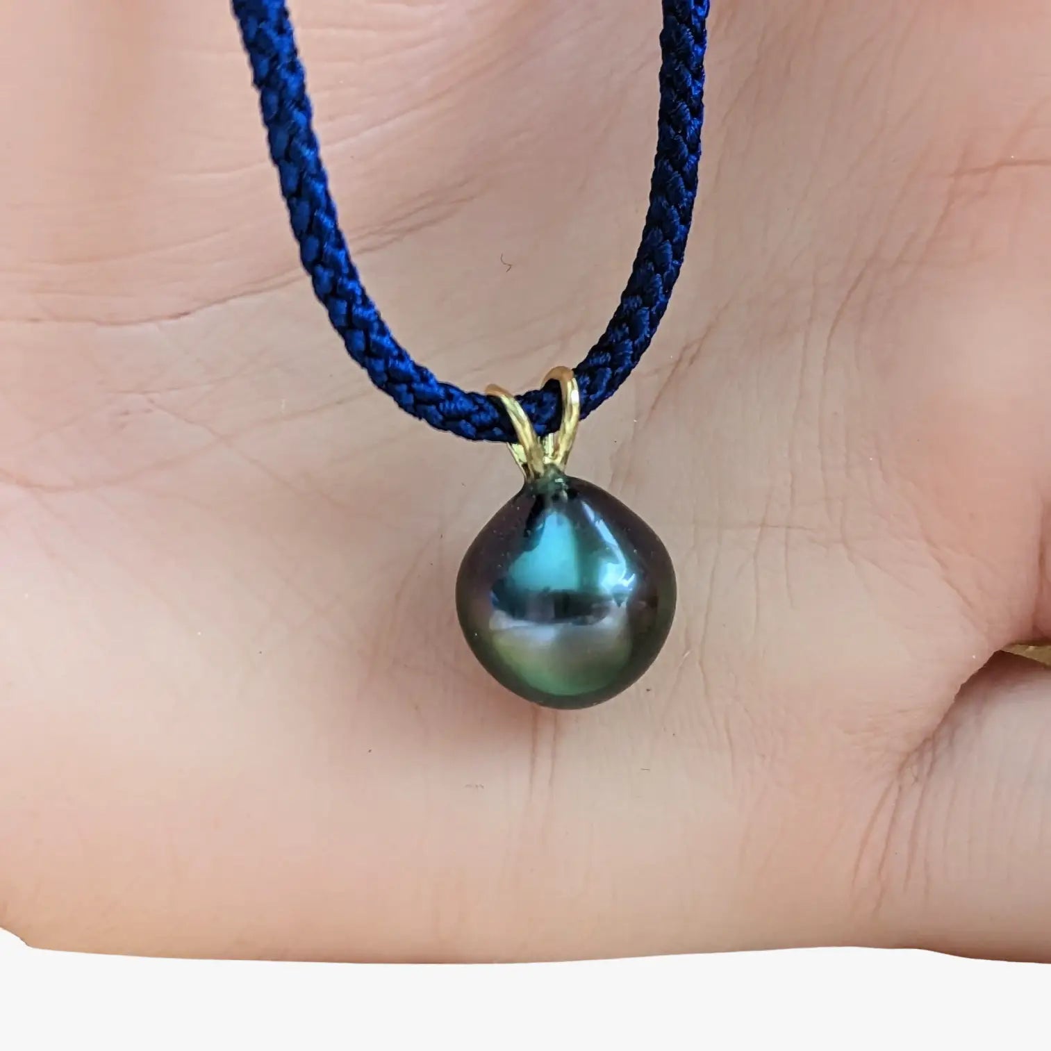 11-12mm Tahitian Pearl Pendant - Marina Pearls