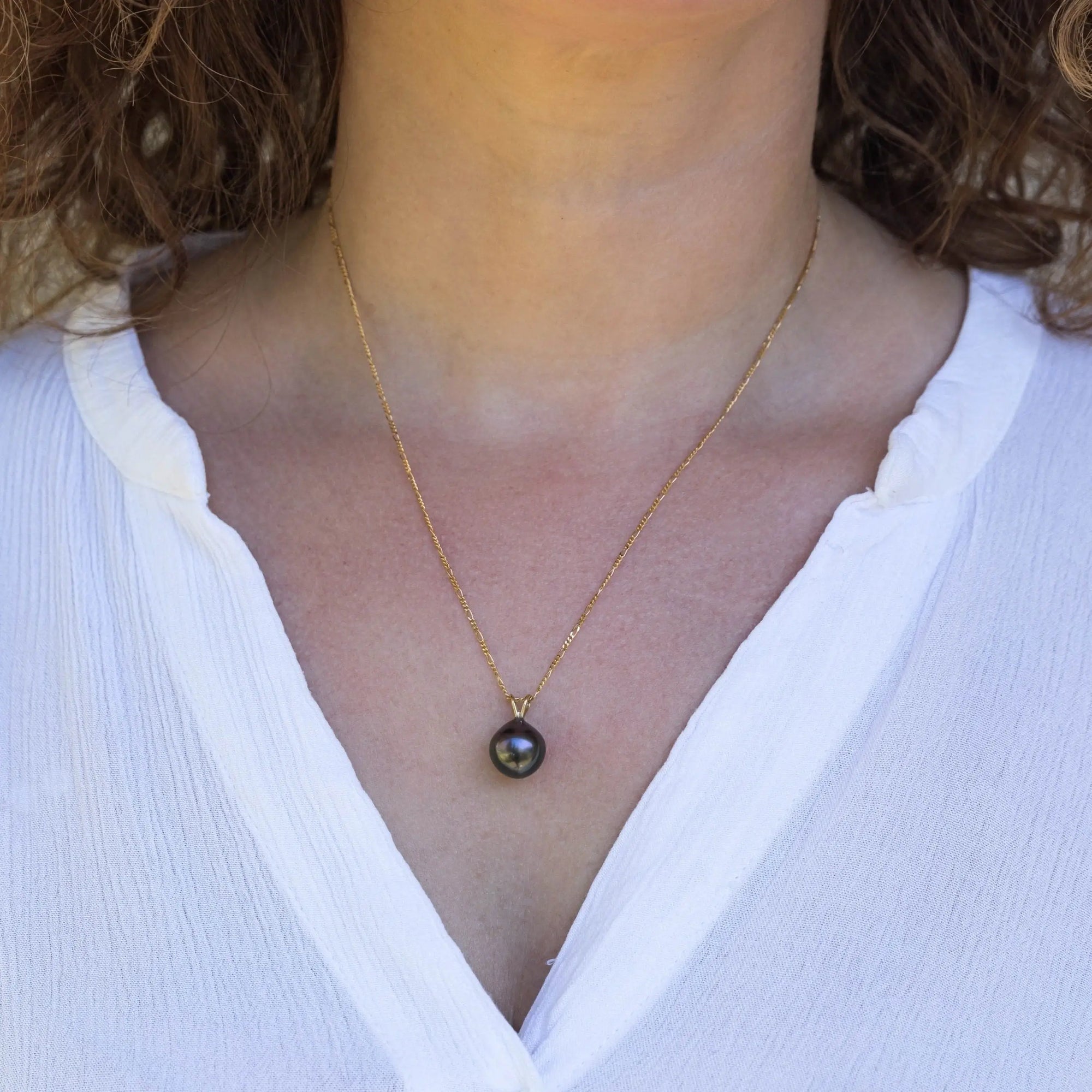 11-12mm Tahitian Pearl Pendant - Marina Pearls