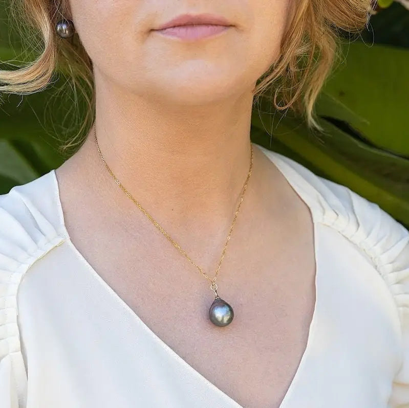 11-12mm Tahitian Pearl Pendant with 14K WG Bail - Marina Pearls