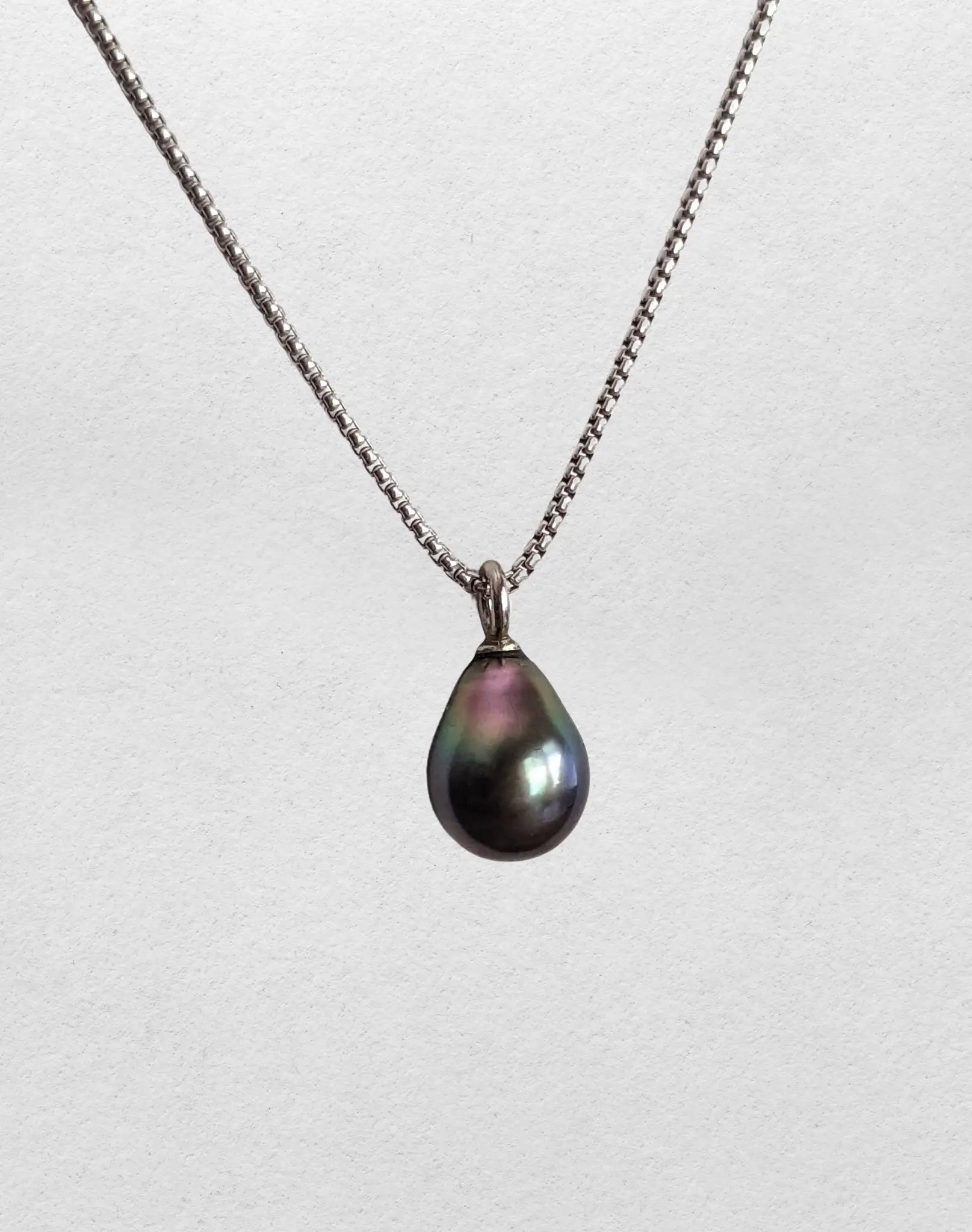 11-12mm Tahitian Pearl Pendant with 14K WG Bail - Marina Pearls