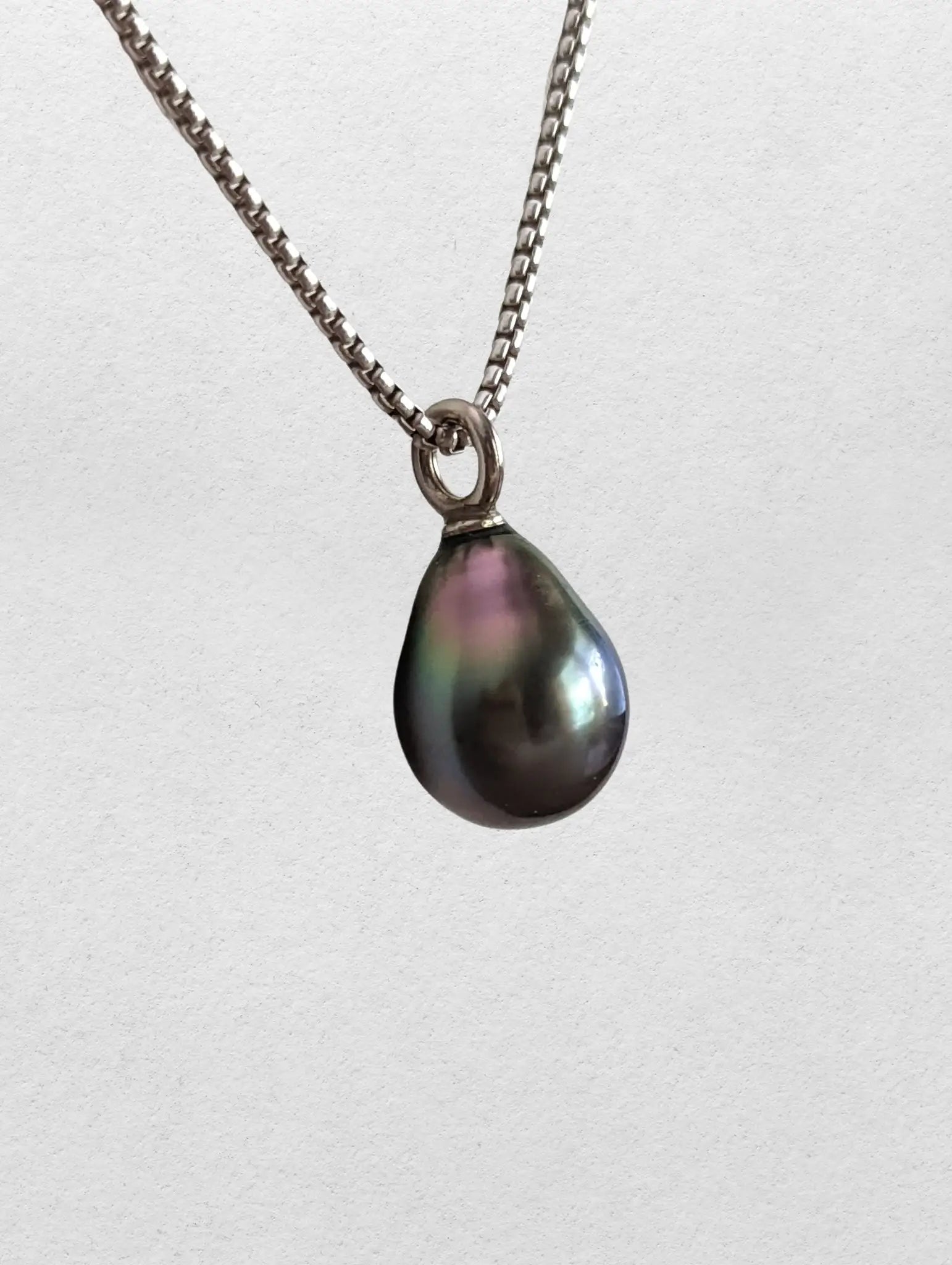 11-12mm Tahitian Pearl Pendant with 14K WG Bail - Marina Pearls