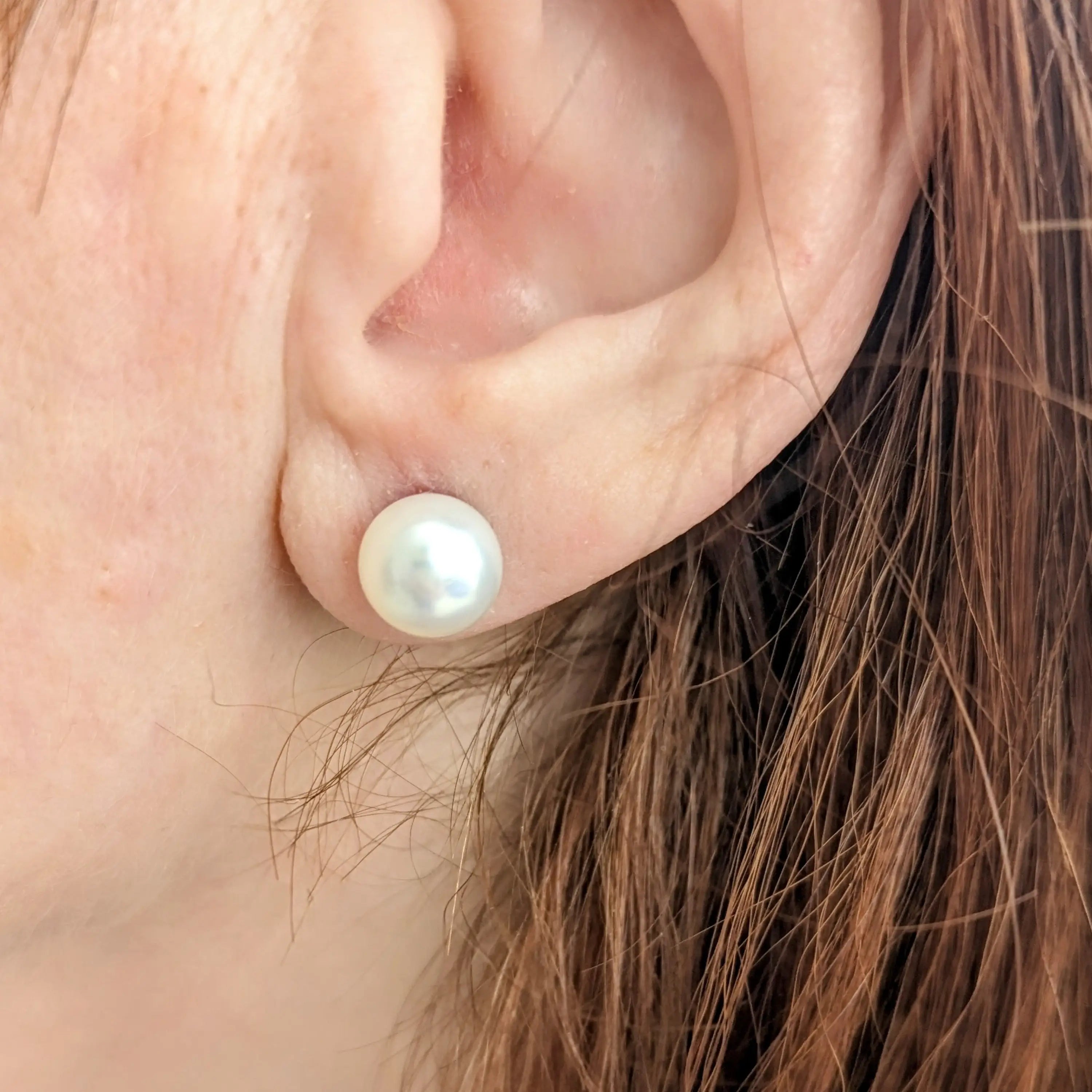 8.0-8.5mm White Akoya Pearl Stud Earrings - Marina Korneev Fine Pearls