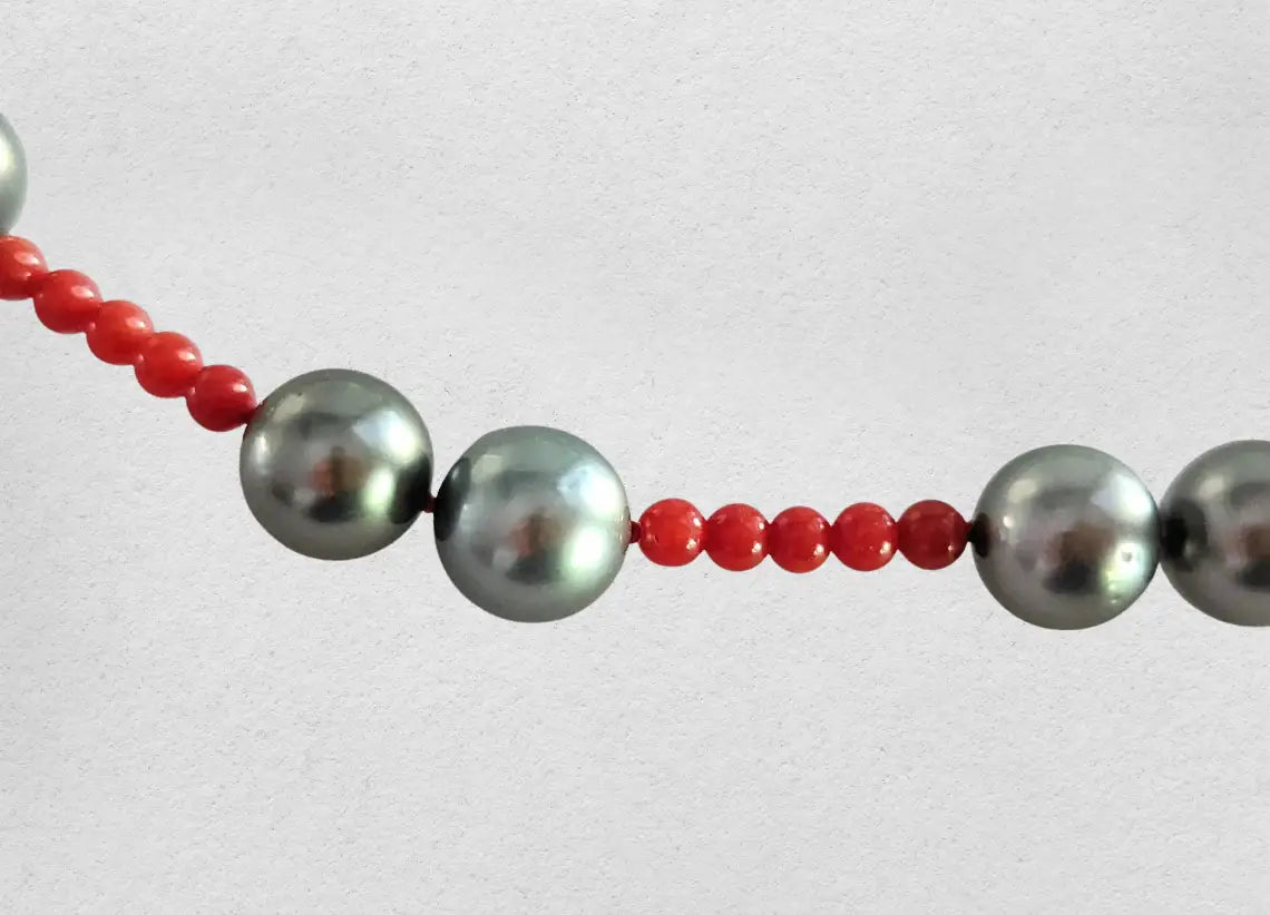 8-10mm Tahitian Pearl Necklace with Mediterranеan Cоral and 14K WG Clasp - Marina Pearls