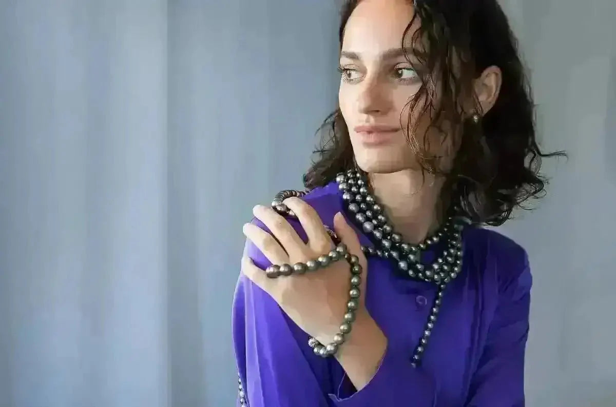 9 - 11mm Green Mix Tahitian Pearl Necklace - Marina Korneev