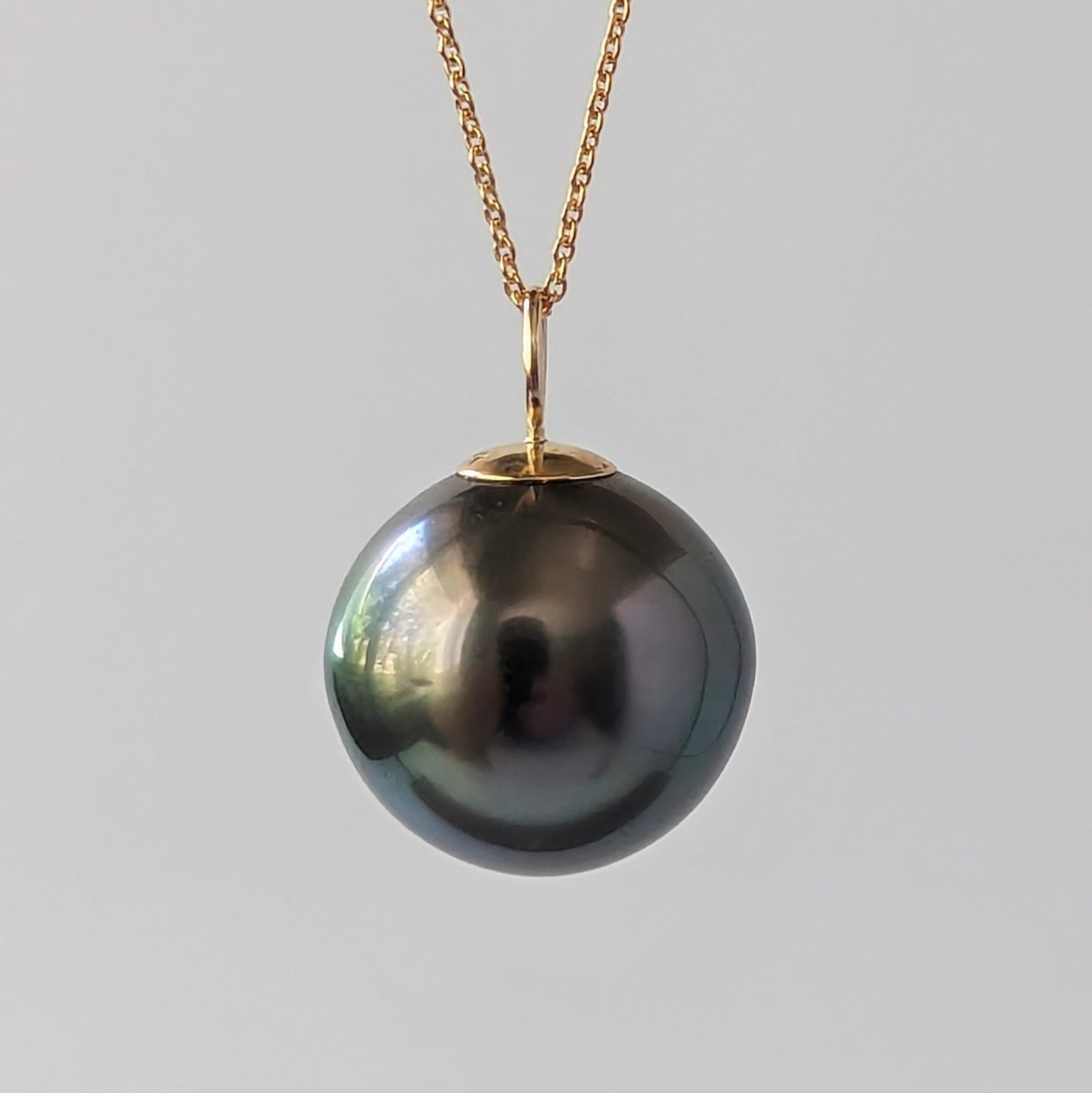 13 - 14mm Green Round Tahitian Pearl Pendant Elegant Pendants by Marina Korneev