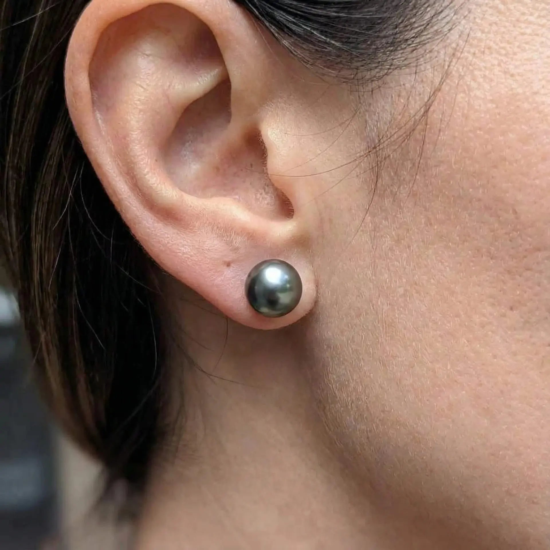 9-10mm Silver Gray Tahitian Pearl Stud Earrings - Marina Korneev
