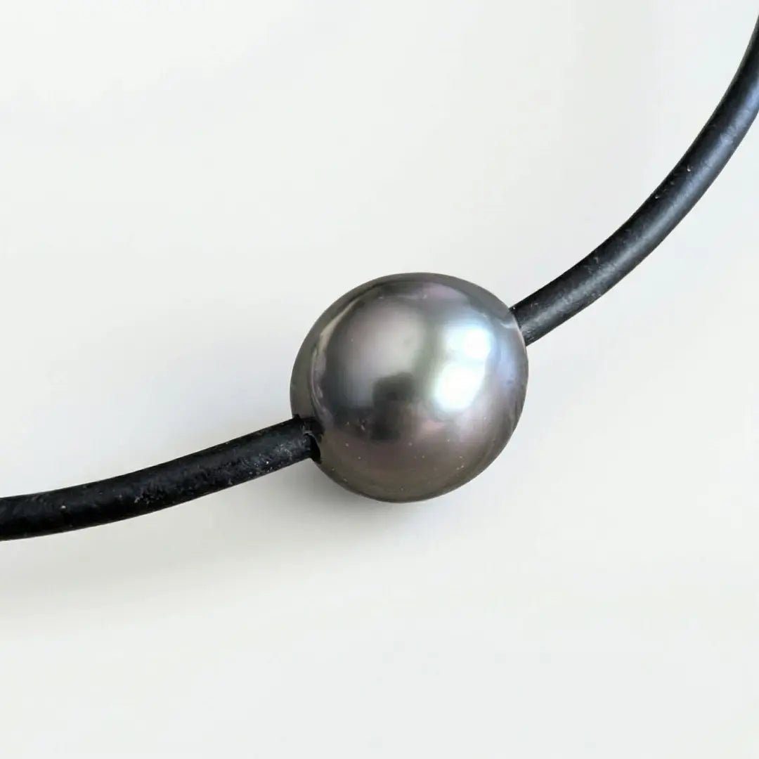 9 - 11mm Tahitian Pearl and Leather Cord Adjustable Bracelet - Marina Korneev