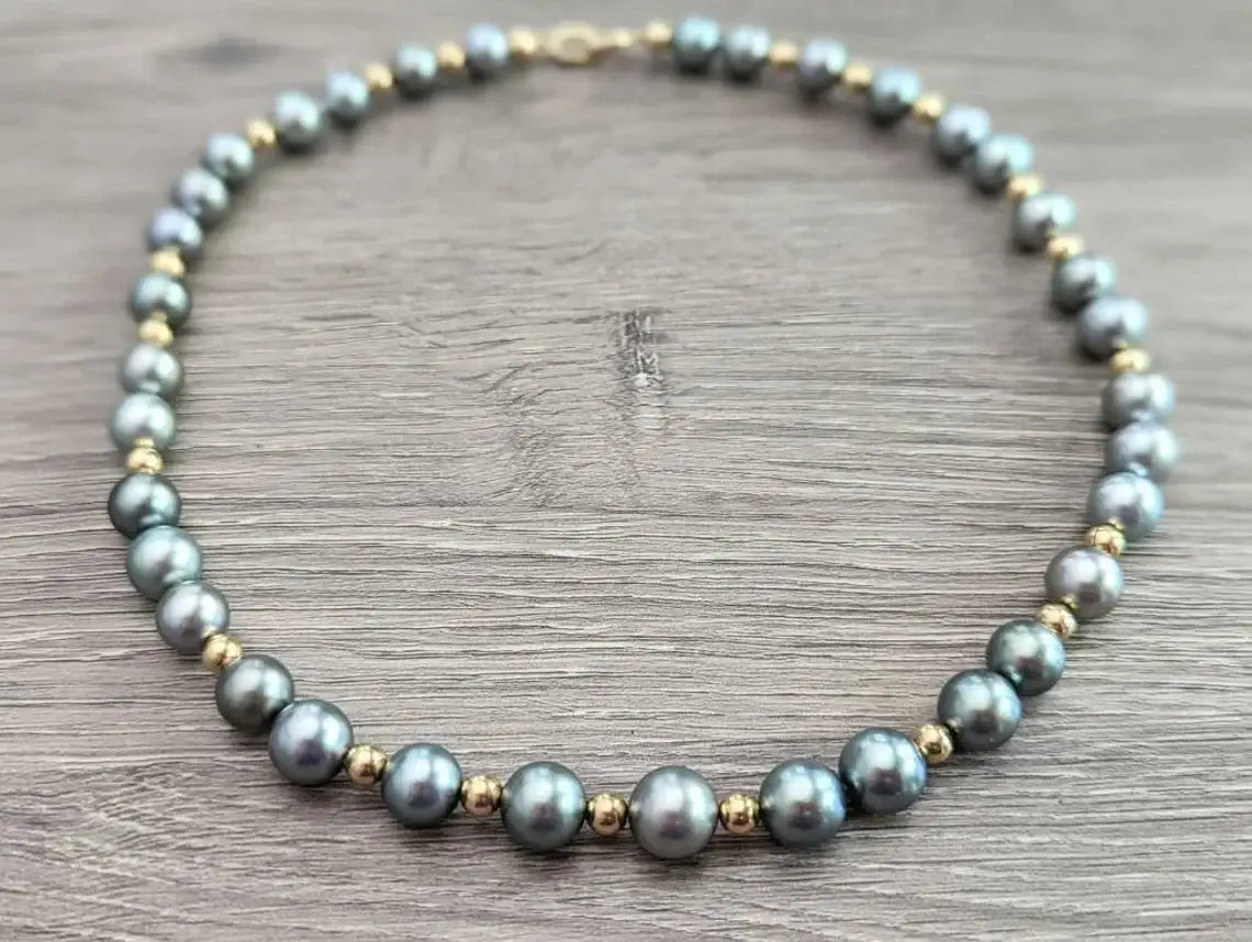 Green Tahitian Pearl Necklace with 14K WG Clasp Marina Pearls