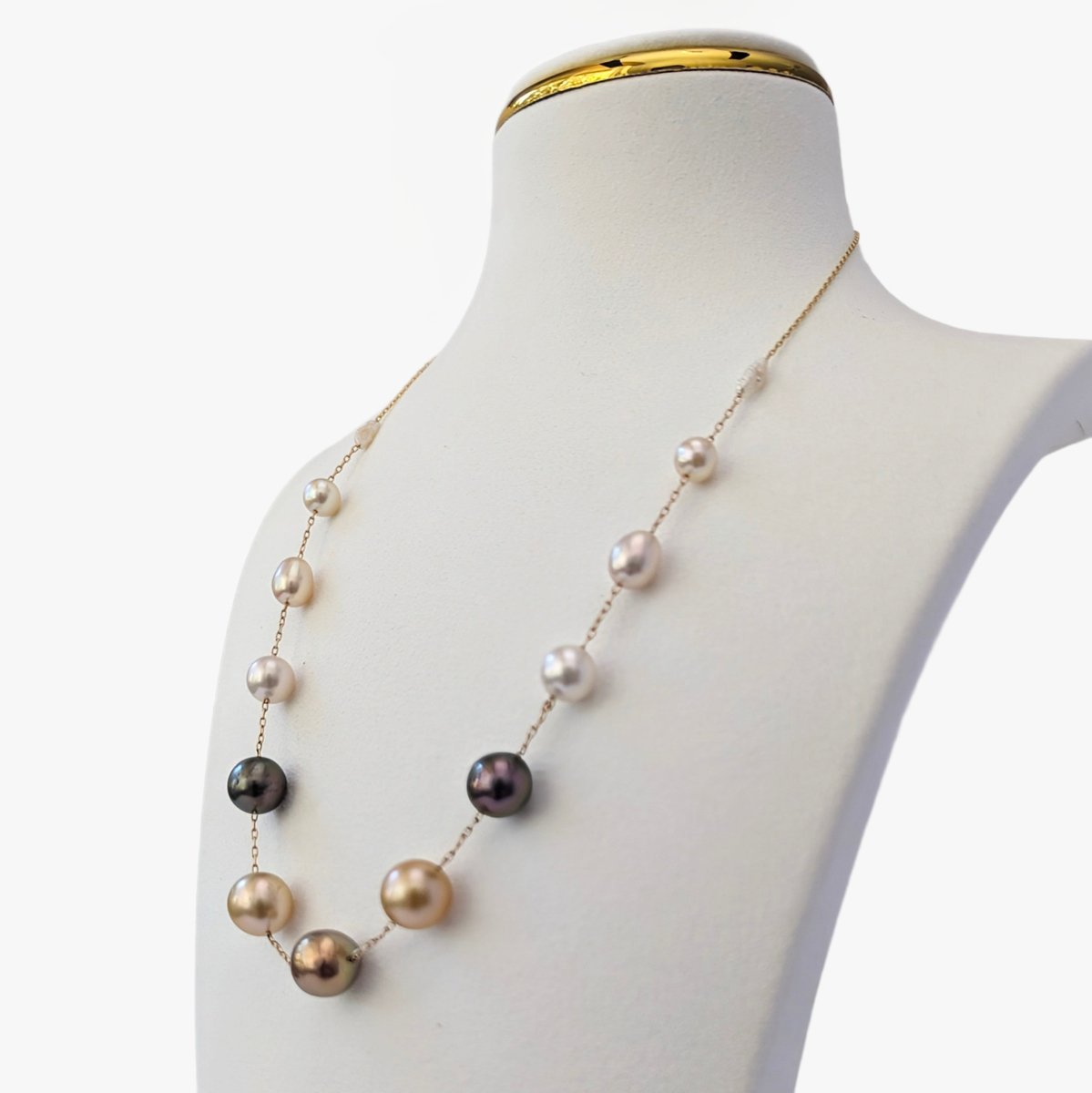 &#39;History of Pearls&#39; Pearl Station Necklace - Marina Korneev FP