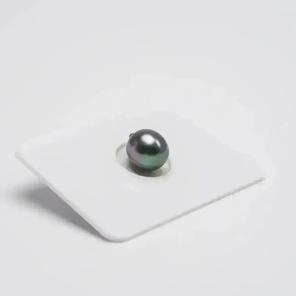 TSP024 - 8 - 9mm Single Tahitian Pearl - Marina Korneev