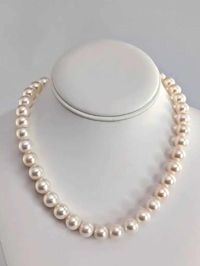 White South Sea Pearl Necklace 14K Gold Marina Pearls