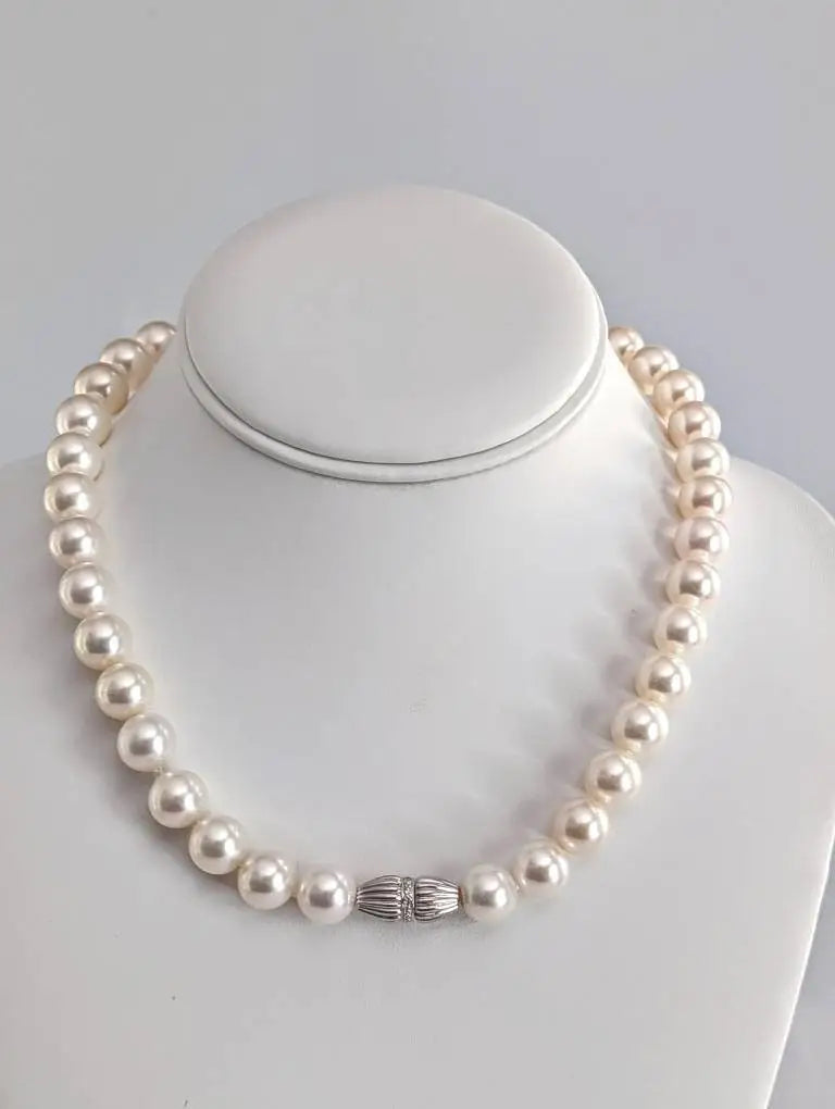 White South Sea Pearl Necklace 14K Gold Marina Pearls